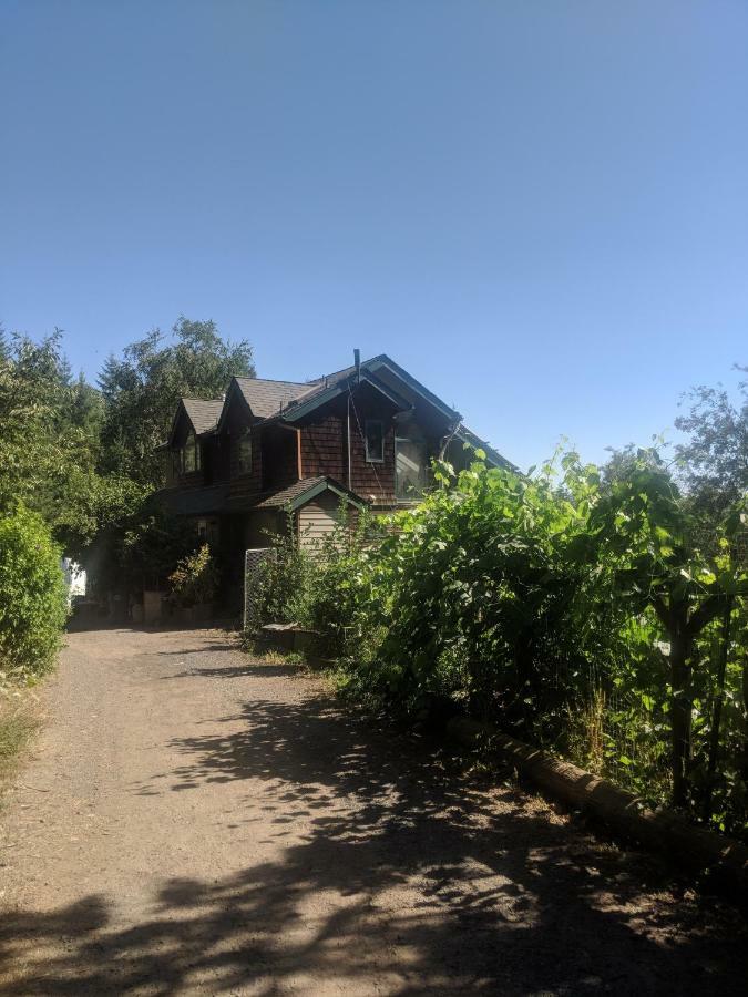 Healing Ponds Farm Villa Buxton Ngoại thất bức ảnh